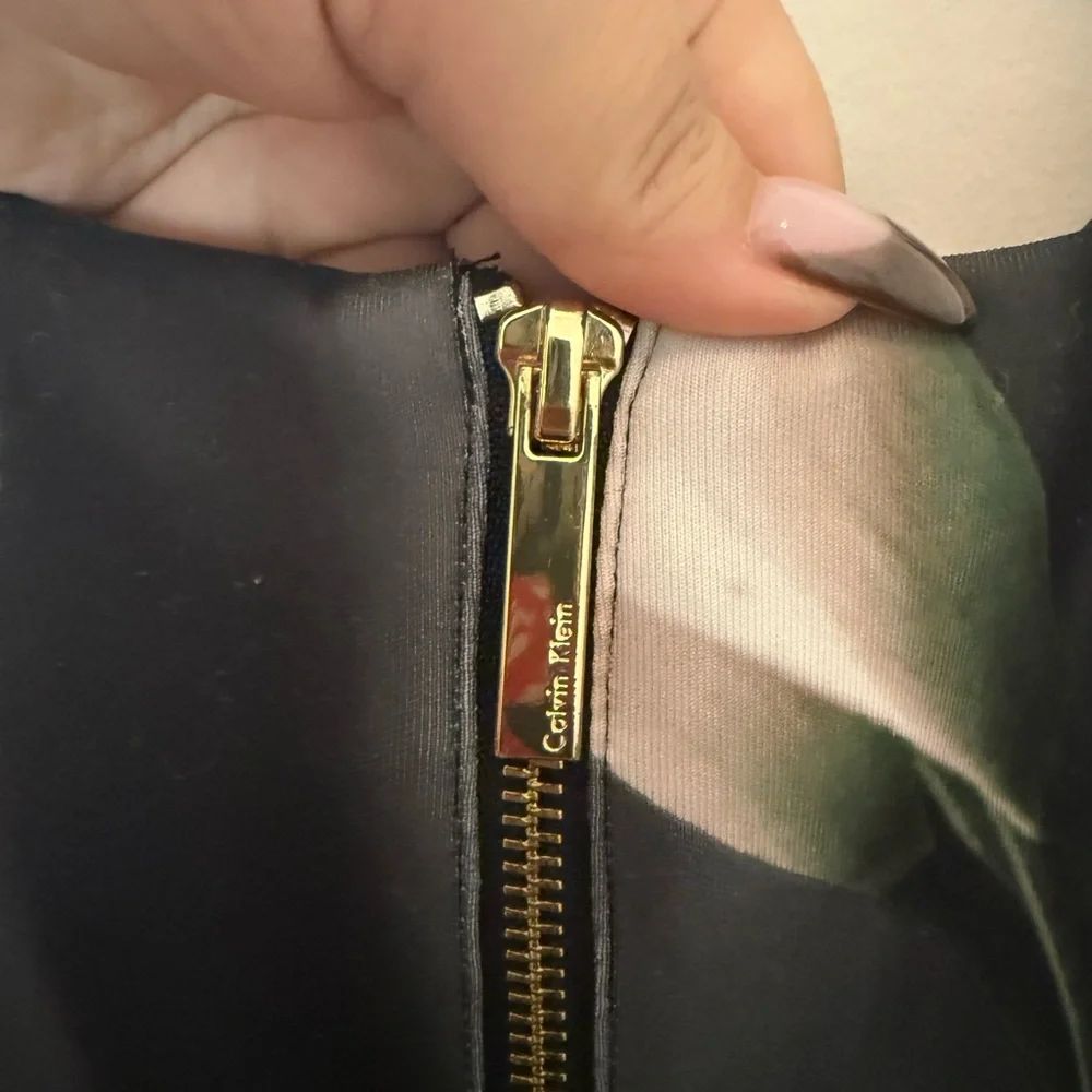 Calvin Klein Calla Lily Dress | Women 12 - Picture 3 of 5